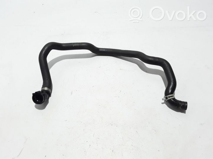 BMW 5 GT F07 Tubo flessibile del liquido di raffreddamento del motore 9119178