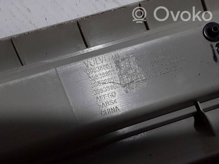 Volvo S90, V90 Etuoven kynnyksen suojalista 39838862