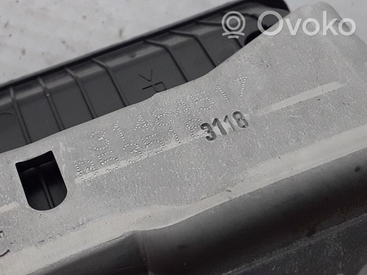 Volvo XC40 Anello di blocco della copertina posteriore 31484517