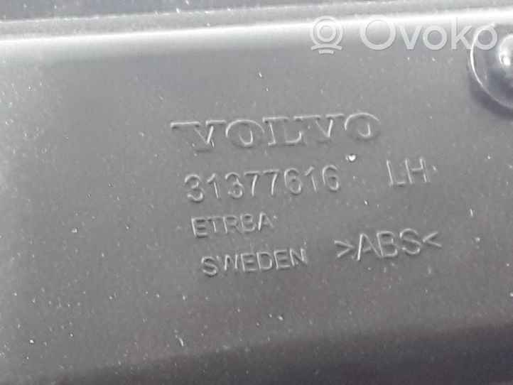 Volvo S90, V90 Etuoven kynnyksen suojalista 31377616