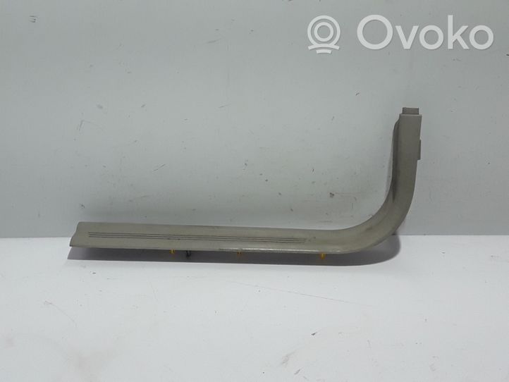 Volvo S40 Copertura del rivestimento del sottoporta anteriore 8641784