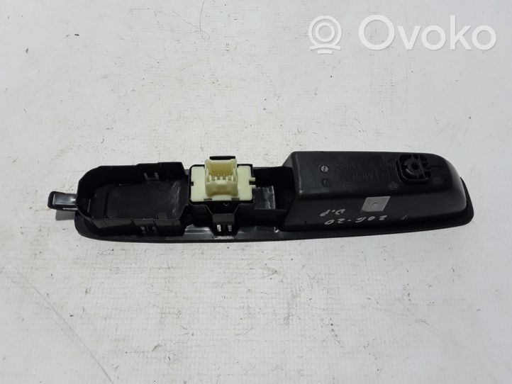 Renault Zoe Interrupteur commade lève-vitre 829505138R