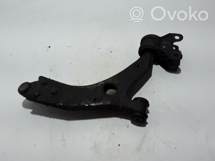 Volvo V40 Fourchette, bras de suspension inférieur avant 31340232