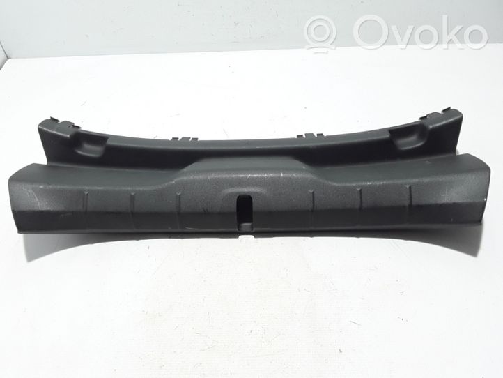 Volvo C30 Rivestimento di protezione sottoporta del bagagliaio/baule 8687734