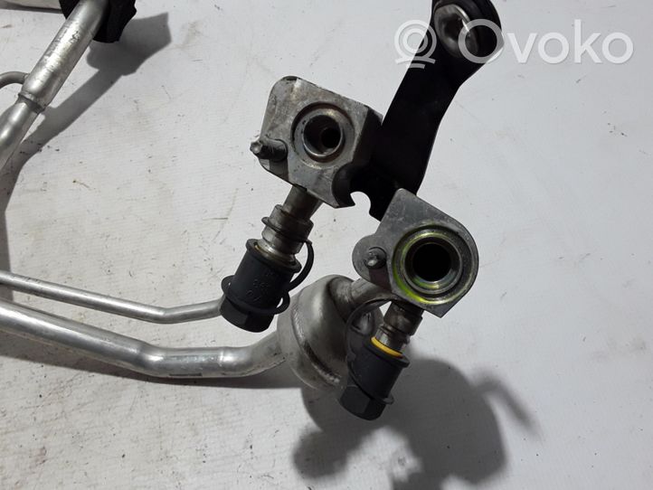 Volvo XC90 Gaisa kondicioniera caurulīte (-es) / šļūtene (-es) 31407749