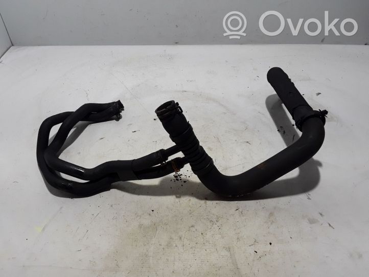 Renault Trafic II (X83) Tuyau de liquide de refroidissement moteur 8200336167