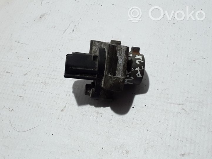 Volvo XC70 Capteur de position de vilebrequin 30756106