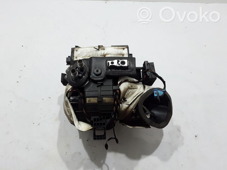 Peugeot 2008 II Interior heater climate box assembly 9840568380