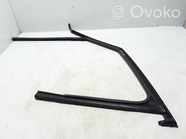 Renault Scenic IV - Grand scenic IV Moulures des vitres de la porte avant 803308487R