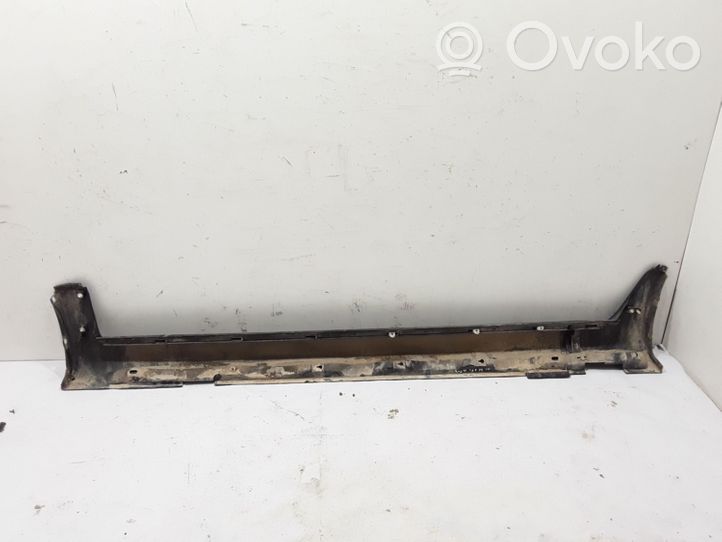 Volvo XC70 Sill 