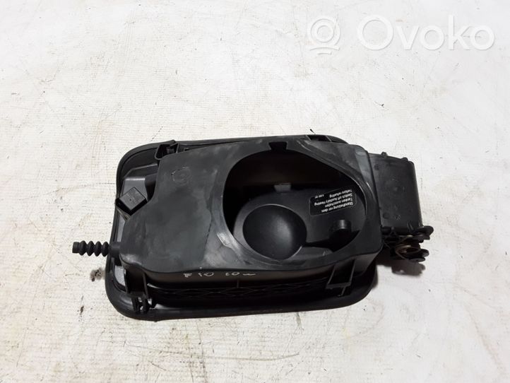 BMW 5 F10 F11 Bouchon, volet de trappe de réservoir à carburant 7218336