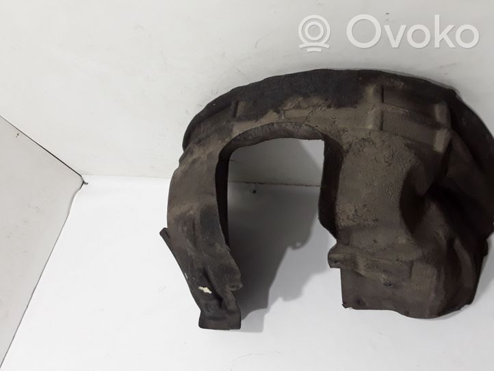 Volvo V60 Nadkole przednie 30744863