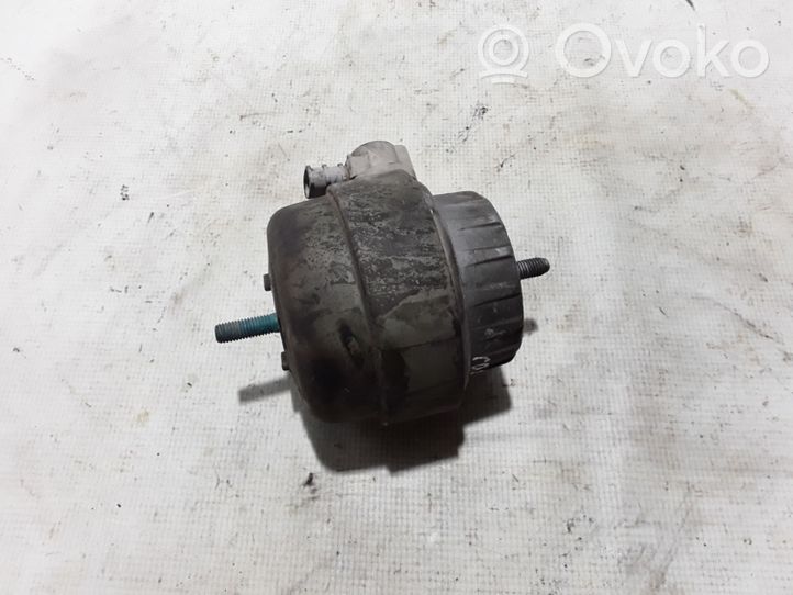 Audi A6 S6 C6 4F Supporto di montaggio del motore 4F0199379BL