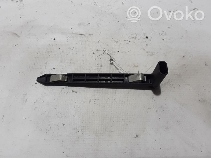 Volvo XC60 Staffa faro/fanale 30763154