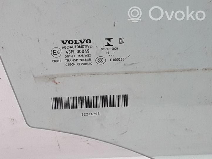 Volvo XC40 Szyba drzwi przednich 32244798