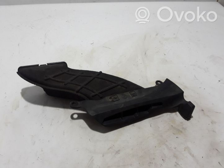 Land Rover Discovery Sport Oro paėmimo kanalo detalė (-ės) GK729A675AD