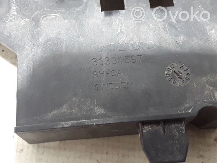 Volvo S60 Inne części komory silnika 31331597