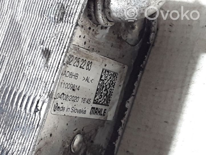 Volvo XC60 Mocowanie / uchwyt filtra oleju 32252283