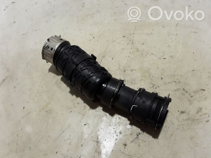 Volvo XC60 Intercooler hose/pipe 32283517