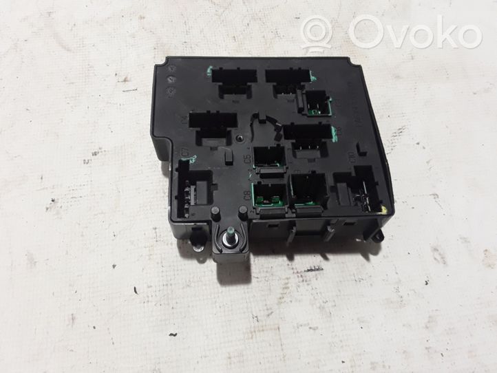 Volvo S60 Module de fusibles 32212298