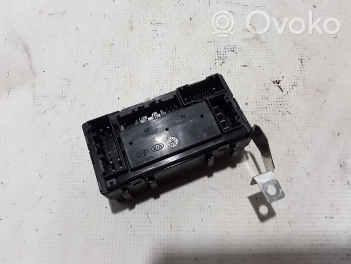 KIA Soul Module de fusibles 91950B2100