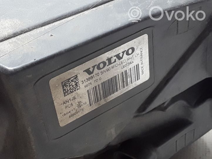 Volvo S90, V90 Lampa przednia 31386170