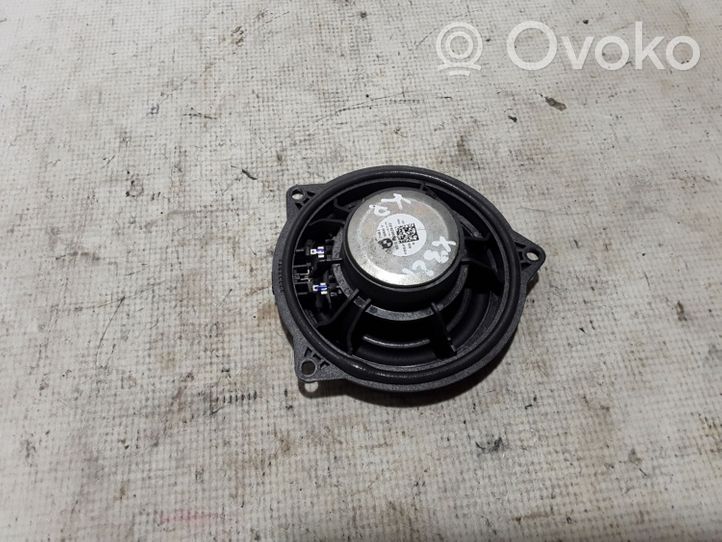 BMW X3 G01 Garsiakalbis (-iai) priekinėse duryse 6809626