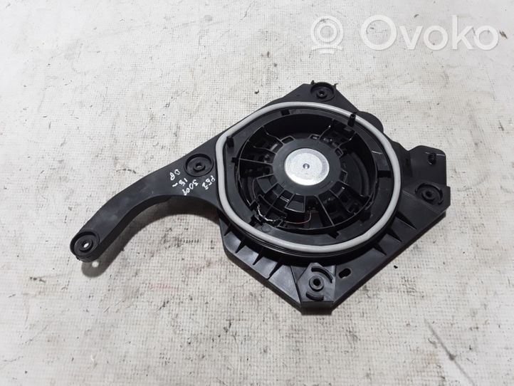 Peugeot 3008 II Haut-parleur de porte avant 9813826880