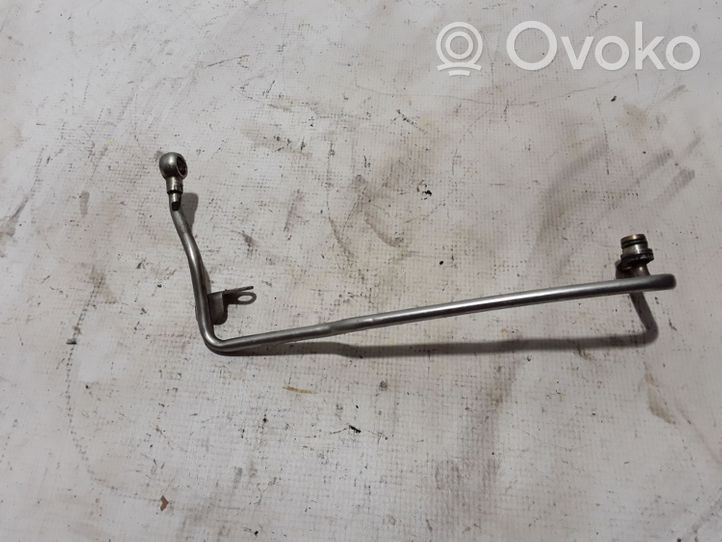 Audi A1 Tubo flessibile mandata olio del turbocompressore turbo 03C145140K