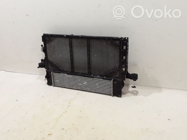 Volvo XC40 Set del radiatore 