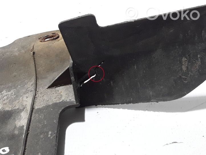 Volvo V70 Osłona tylna podwozia pod bagażnik 30714565