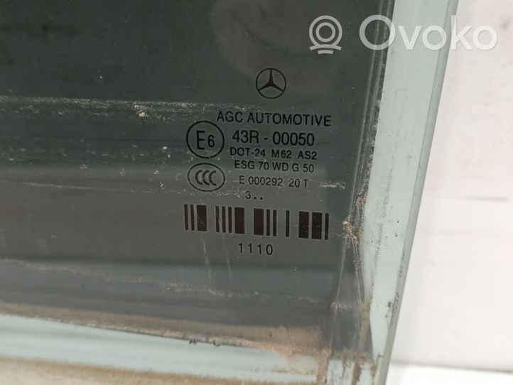 Mercedes-Benz CLS C218 X218 Takaoven ikkunalasi A2187351110