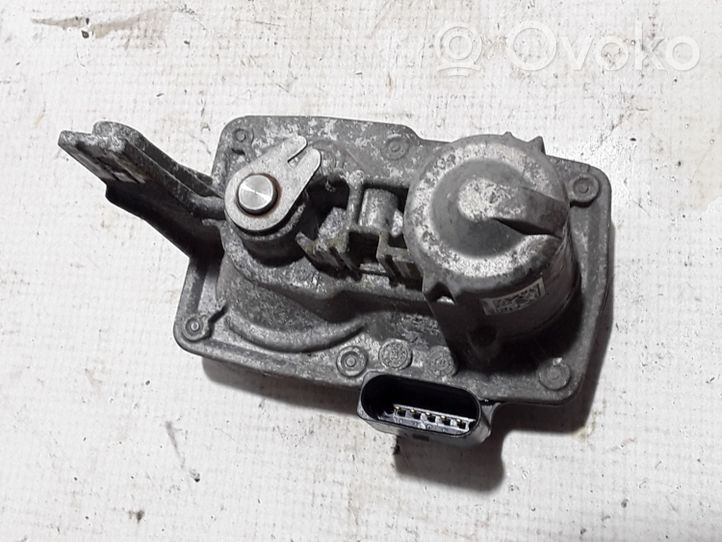 Audi A6 S6 C8 4K Staffa/supporto di montaggio della marmitta 3Q0253691K