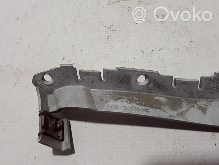 Land Rover Evoque I Staffa di rinforzo montaggio del paraurti posteriore BJ3217A882AC