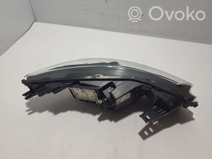 Renault Zoe Headlight/headlamp 260609388R