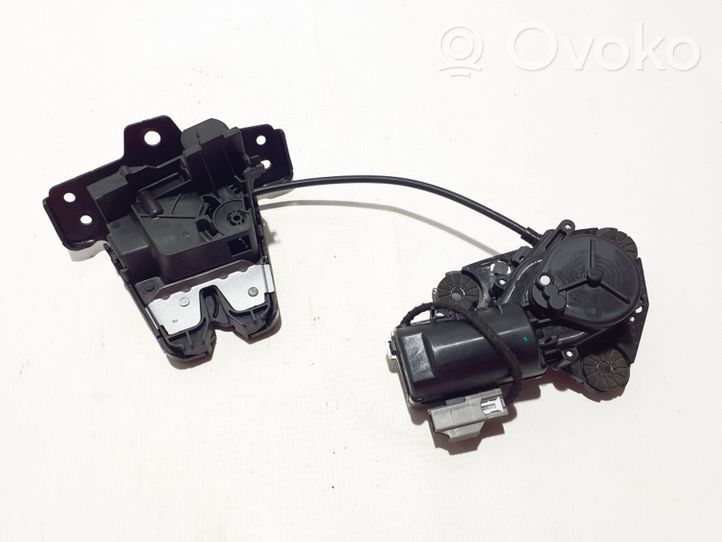 Volvo S90, V90 Loading door lock 32149884