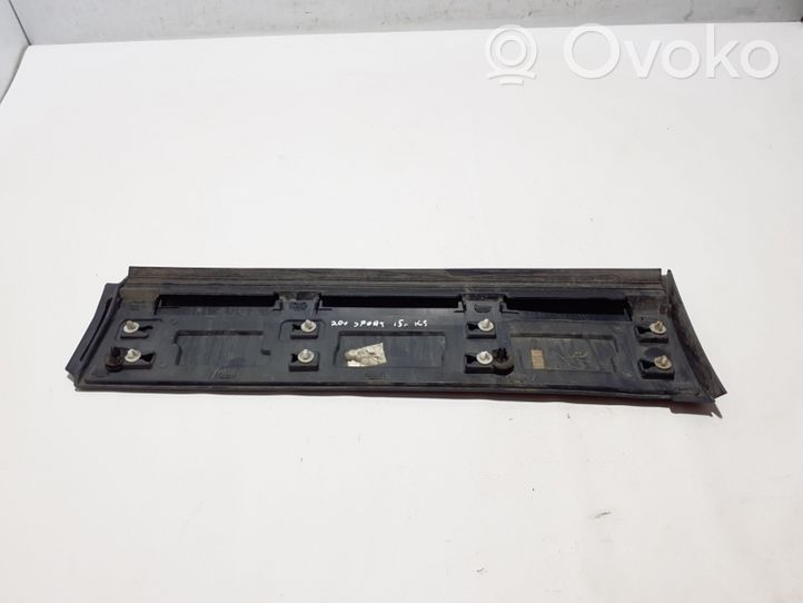 Land Rover Discovery Sport Takaoven lista (muoto) FK72274A49AC