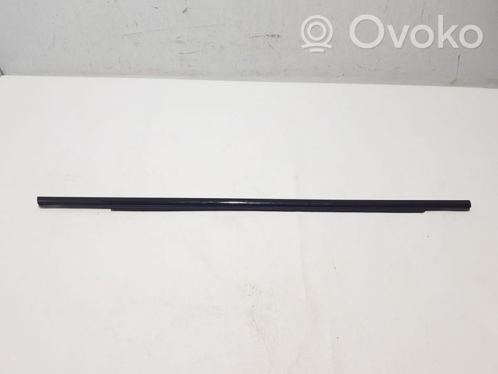 Volvo S90, V90 Takaoven lista (muoto) 32211773