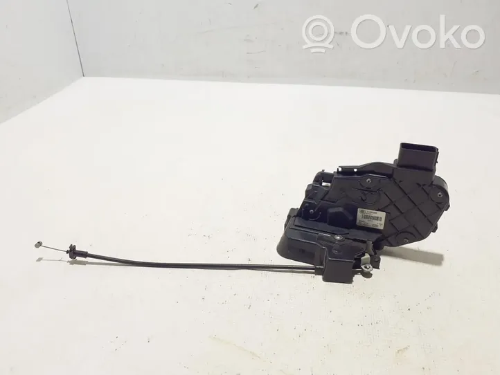 Volvo XC70 Front door lock 31253286