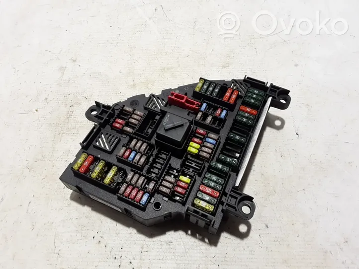 BMW 5 F10 F11 Module de fusibles 9264924