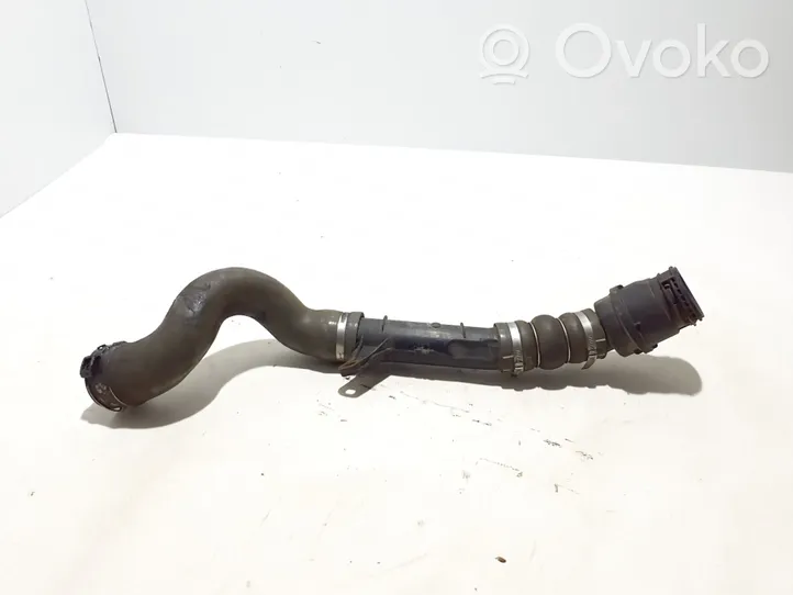 Renault Kangoo II Tube d'admission de tuyau de refroidisseur intermédiaire 144608356R