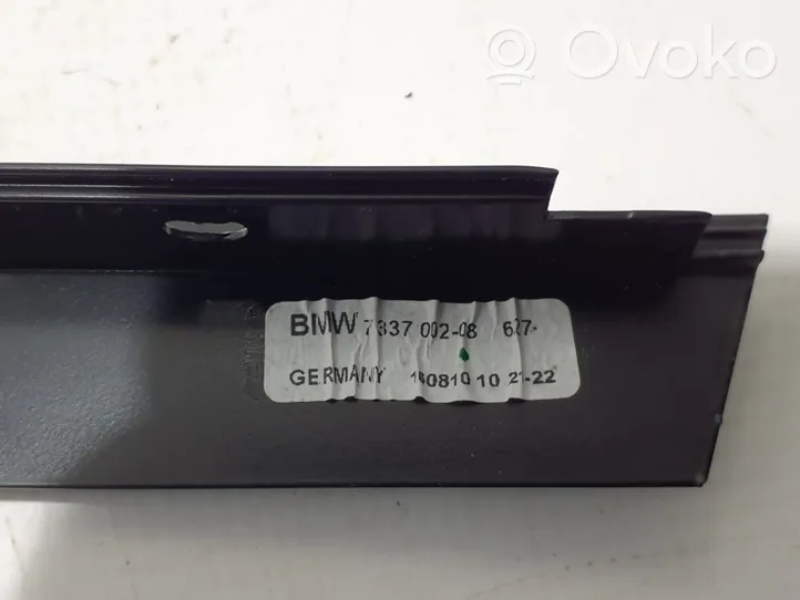 BMW 5 G30 G31 Rivestimento portiera posteriore (modanatura) 7337002