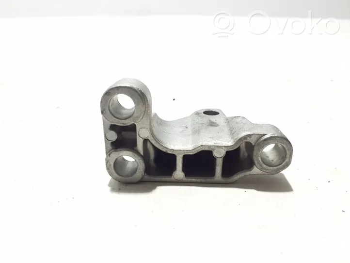 BMW 5 G30 G31 Supporto della pompa del carburante 8511628