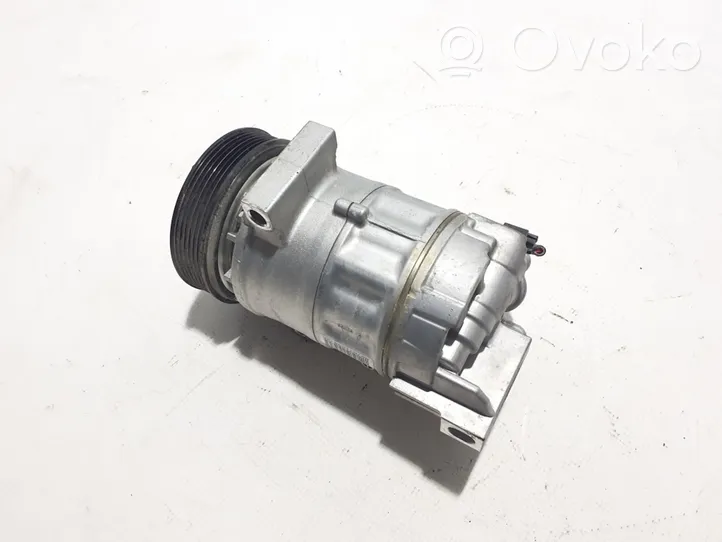 Volvo S60 Ilmastointilaitteen kompressorin pumppu (A/C) 32260849