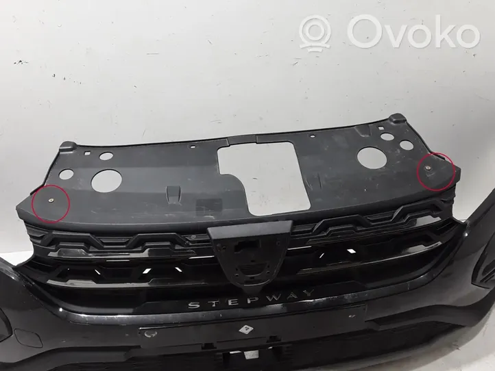 Dacia Sandero Front bumper 620225509R