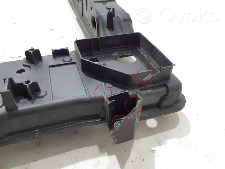 Renault Arkana Jäähdyttimen kehyksen suojapaneeli 625008479R