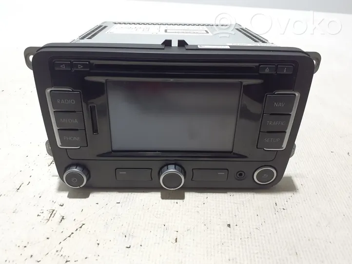 Volkswagen Amarok Radio/CD/DVD/GPS-pääyksikkö 3C0035279