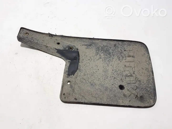 Toyota Hilux (AN120, AN130) Rear mudguard 766260K330