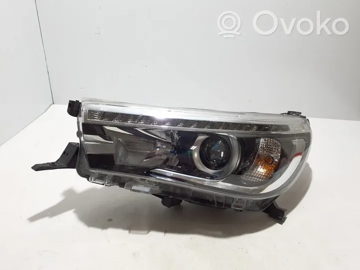 Toyota Hilux (AN120, AN130) Phare frontale 811500K732