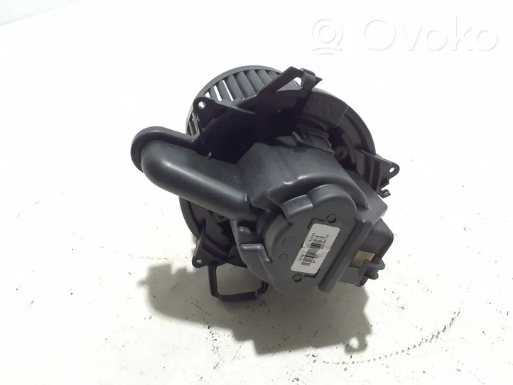 Renault Captur A/C air flow flap actuator/motor 272101005R